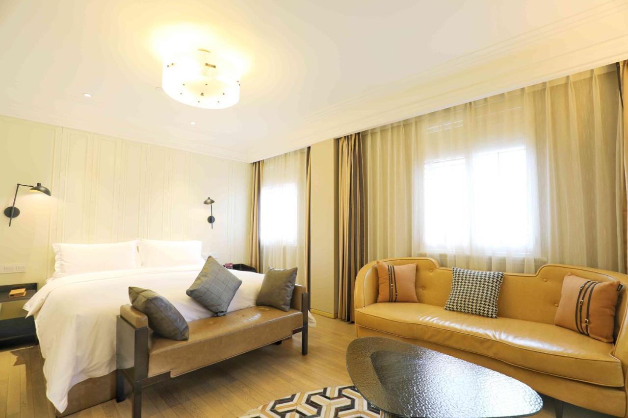 Jinjiang Metropolo Hotel Classic Nanjing Road Шанхай Екстер'єр фото