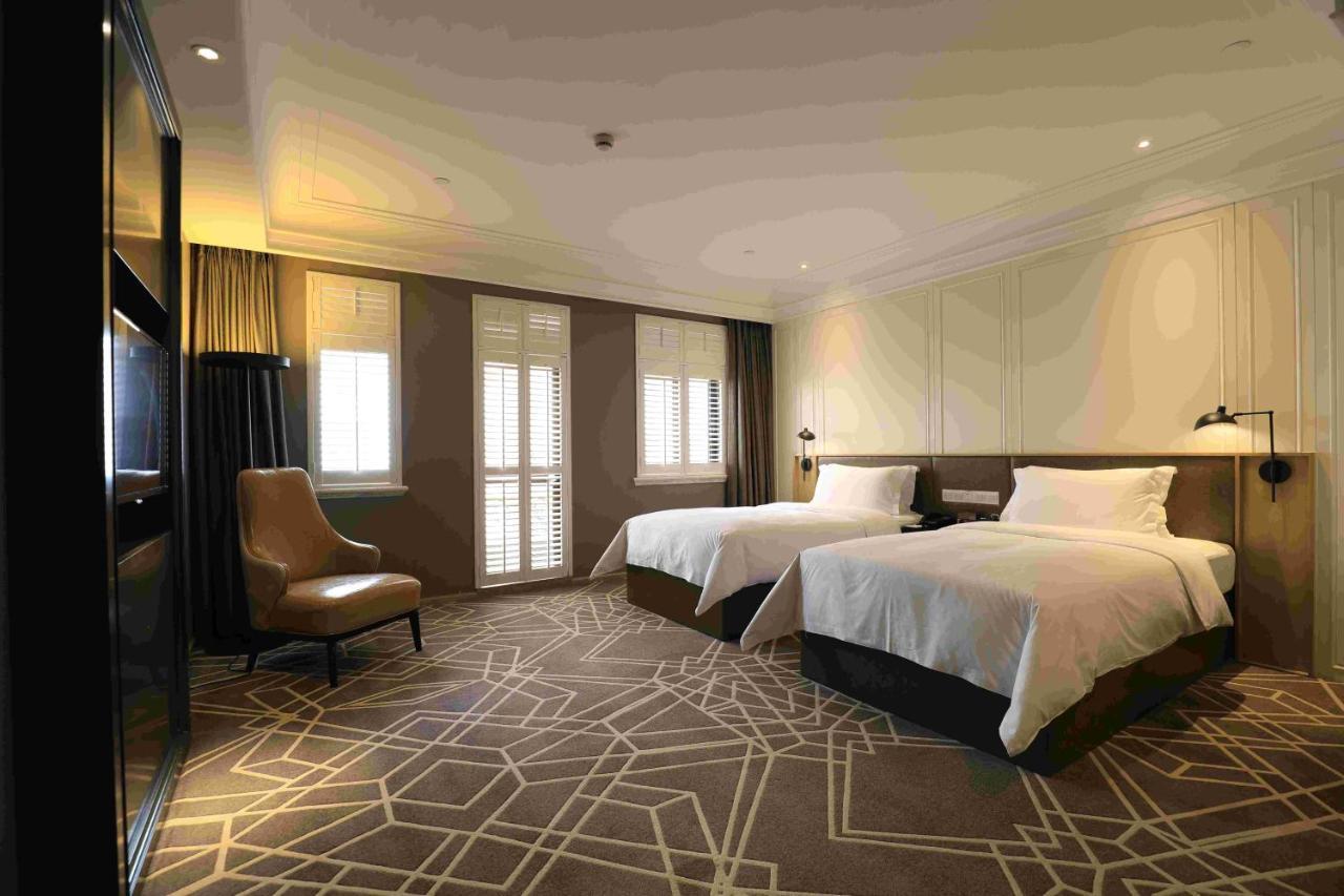 Jinjiang Metropolo Hotel Classic Nanjing Road Шанхай Екстер'єр фото