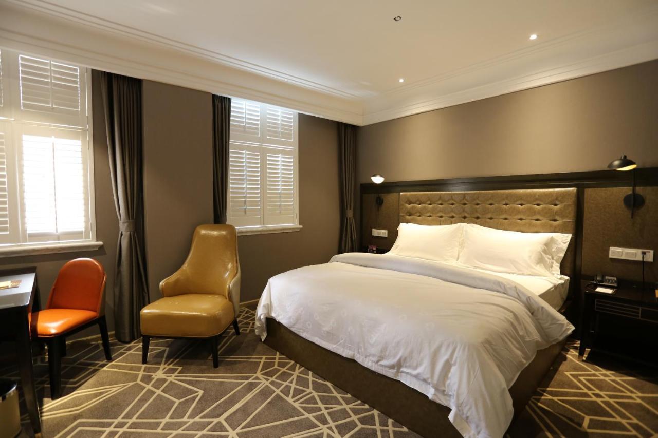 Jinjiang Metropolo Hotel Classic Nanjing Road Шанхай Екстер'єр фото